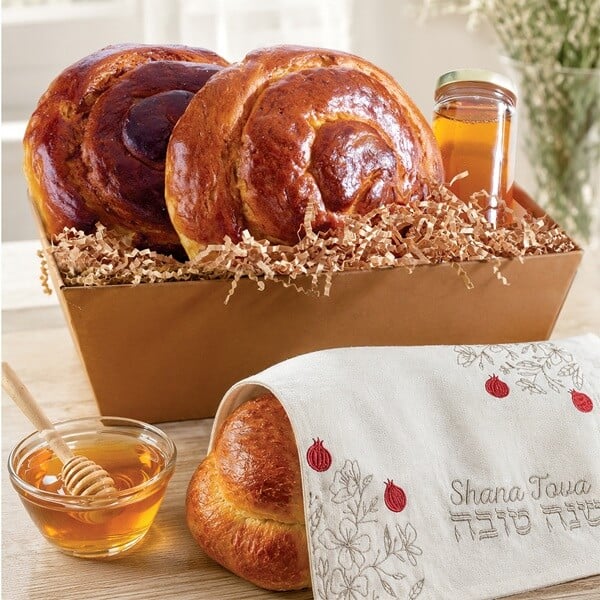 Deluxe Round Challah and Honey Crate